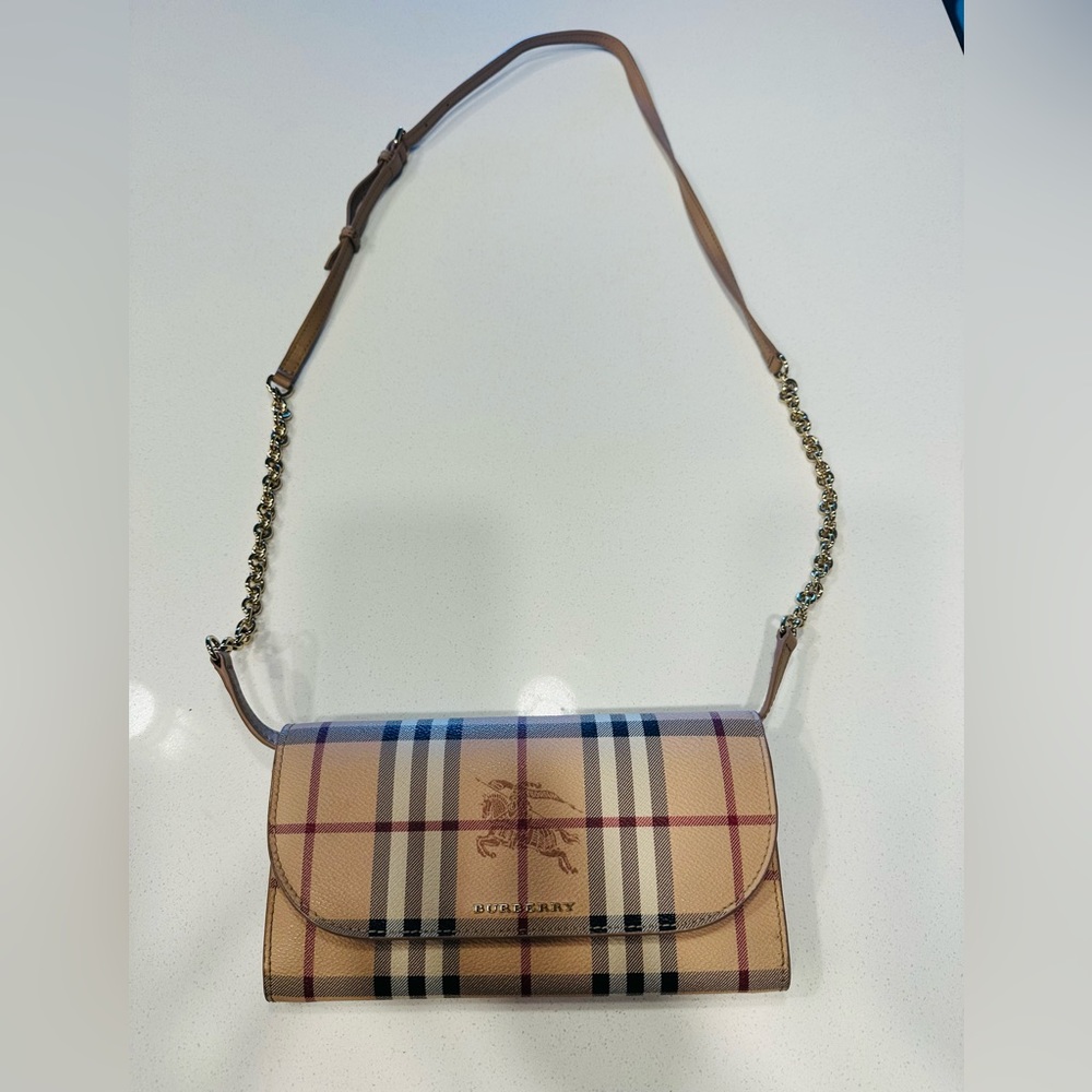 Burberry crossbody w/ card holder NWT - Picture 1 of 7